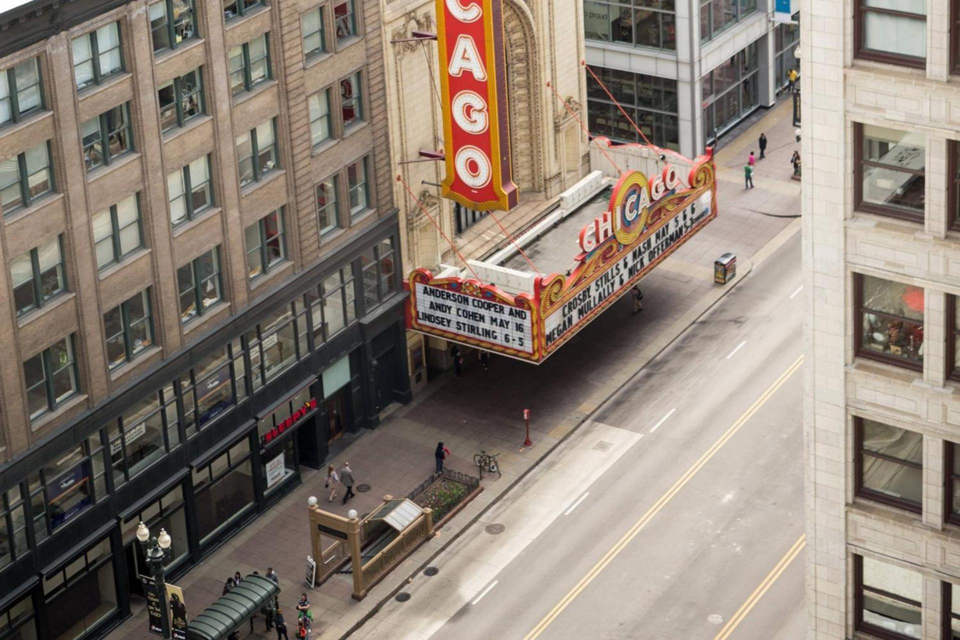 Renaissance Chicago Downtown Hotel photo 3