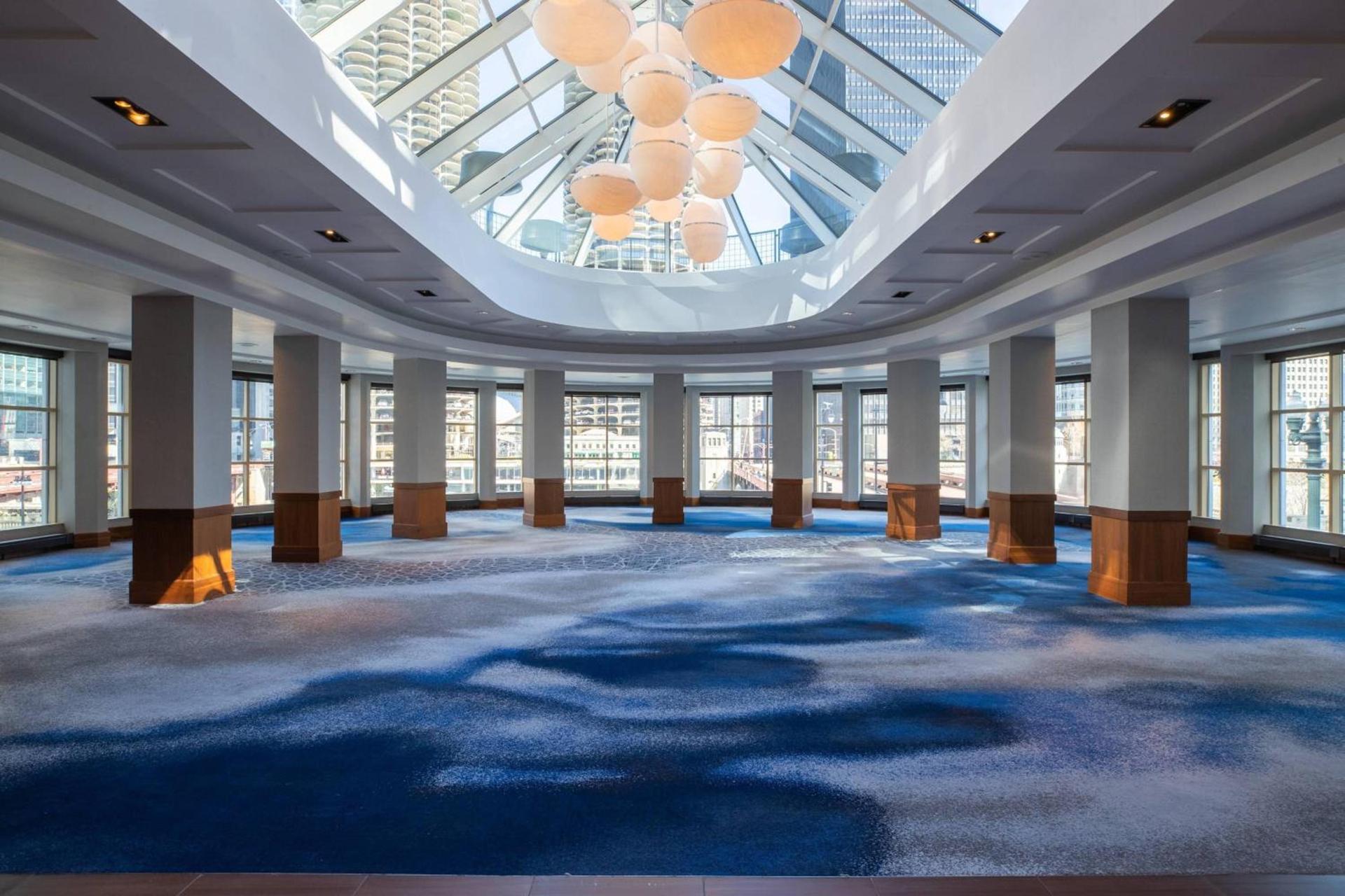 Renaissance Chicago Downtown Hotel photo 57