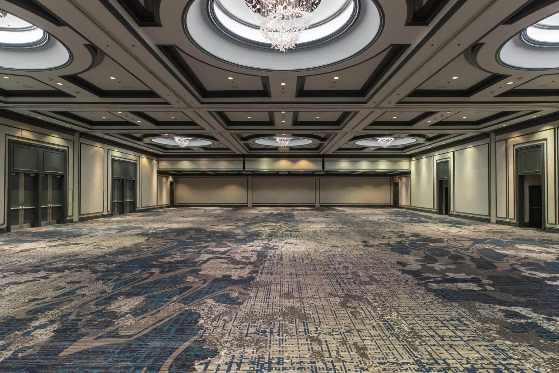 Renaissance Chicago Downtown Hotel photo 60