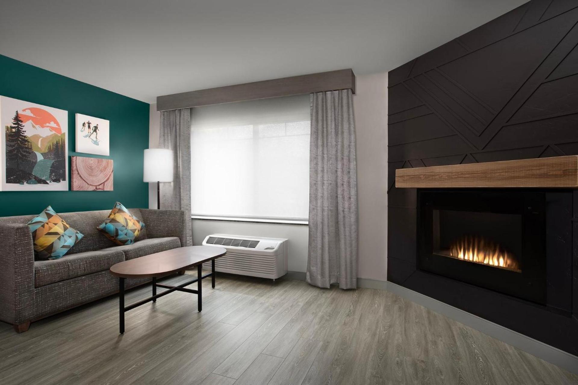 Holiday Inn & Suites Durango Downtown by IHG photo 69