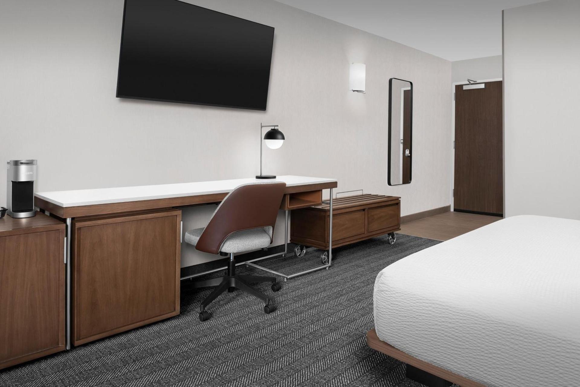 Courtyard by Marriott Portland Tigard photo 37