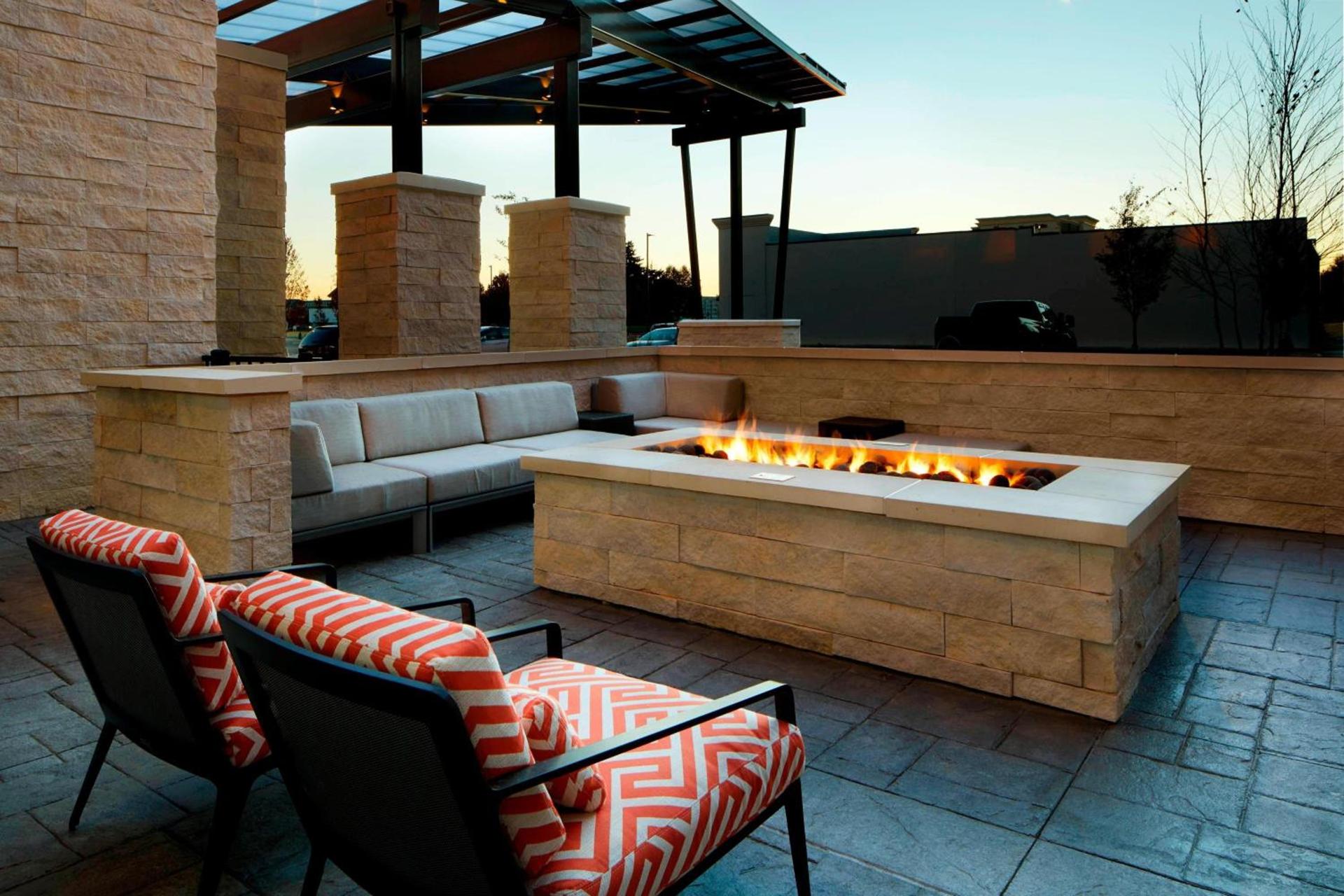 SpringHill Suites by Marriott Columbus Easton Area photo 5