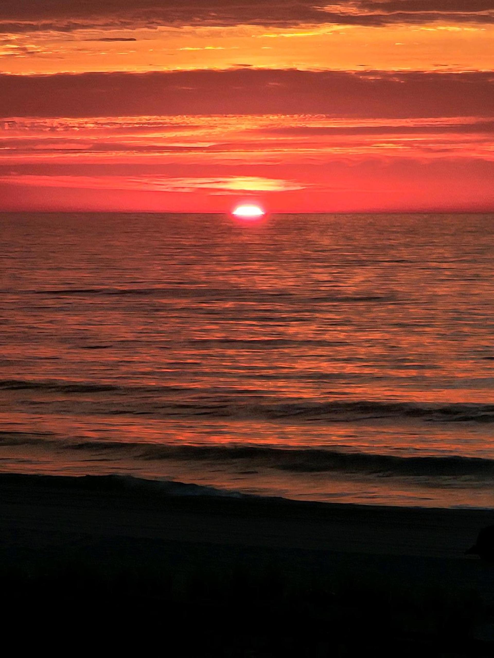 Boardwalk Sand & Surf Beach Hotel Oceanfront photo 51