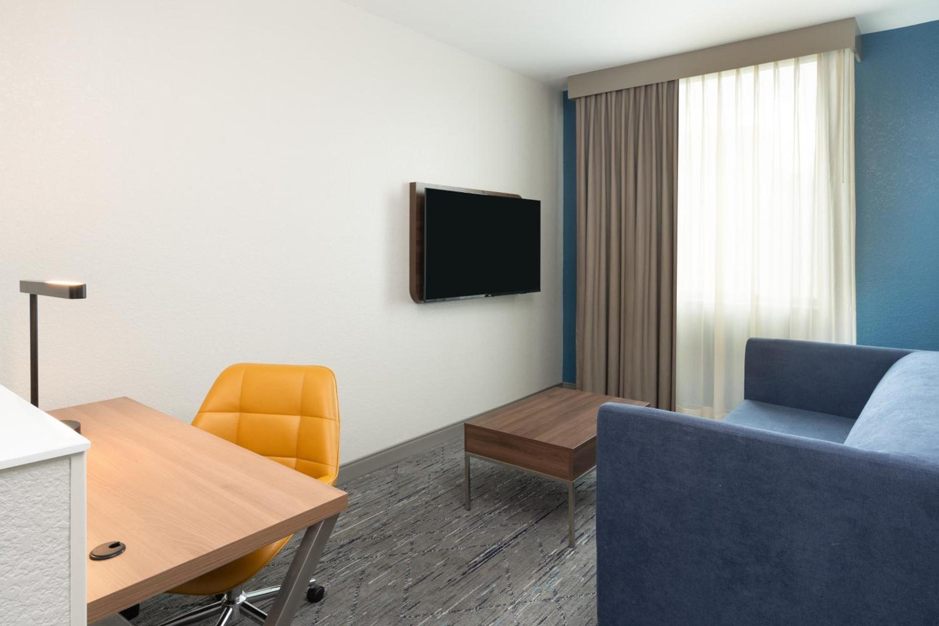 Holiday Inn Express Miami Airport-Blue Lagoon Area by IHG photo 34
