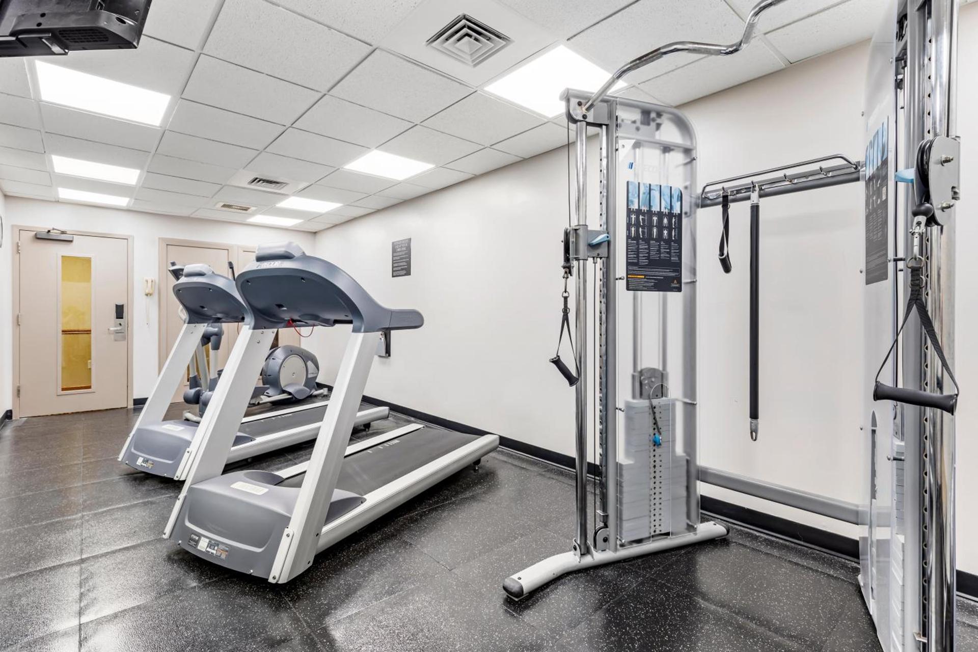 Country Inn & Suites by Radisson, Annapolis, MD photo 54