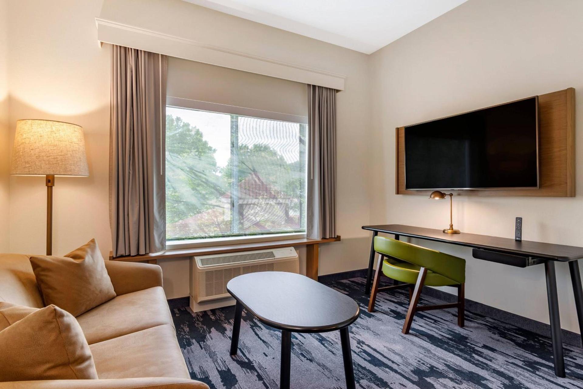 Fairfield Inn & Suites by Marriott Helen photo 8