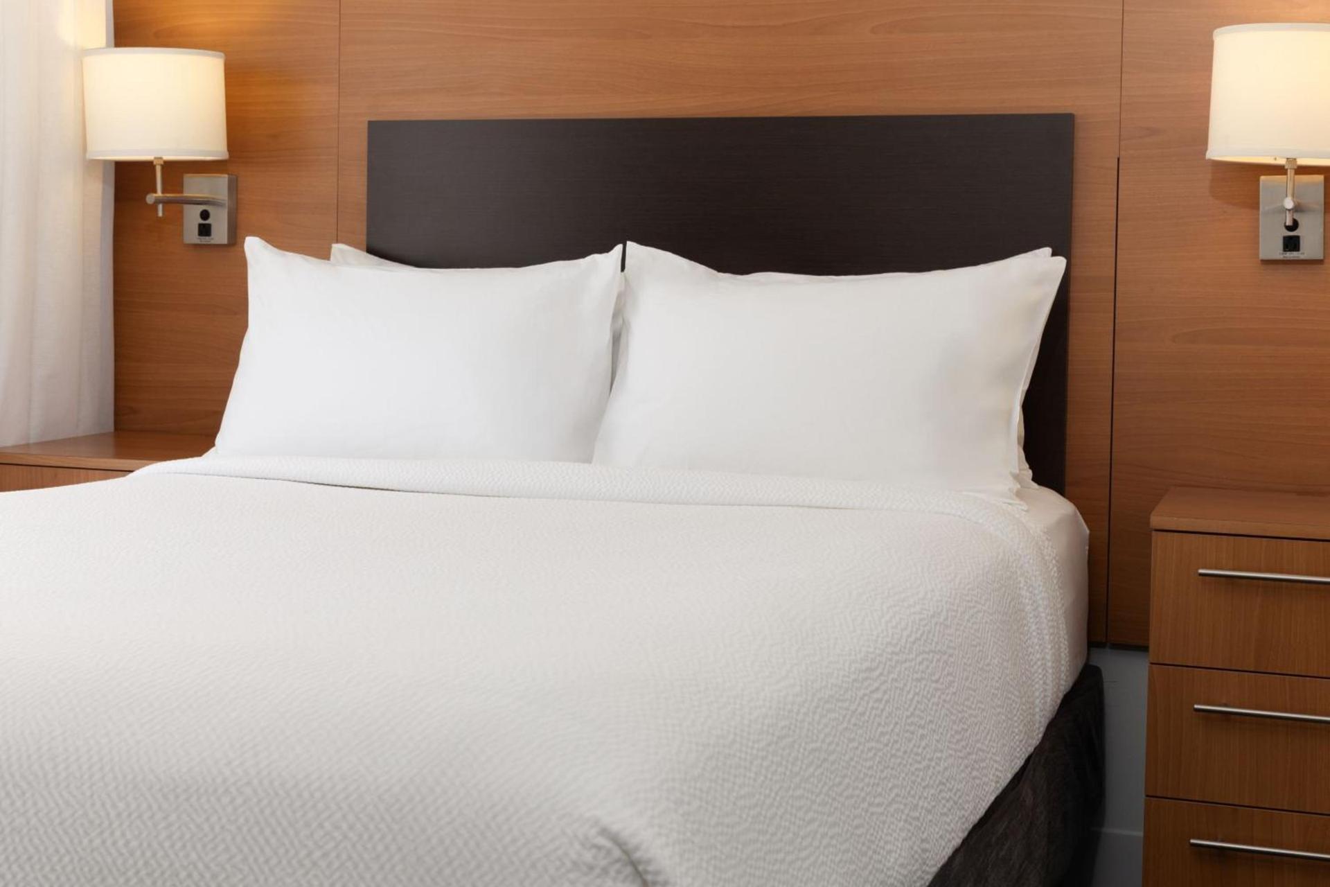 TownePlace Suites by Marriott Erie photo 8