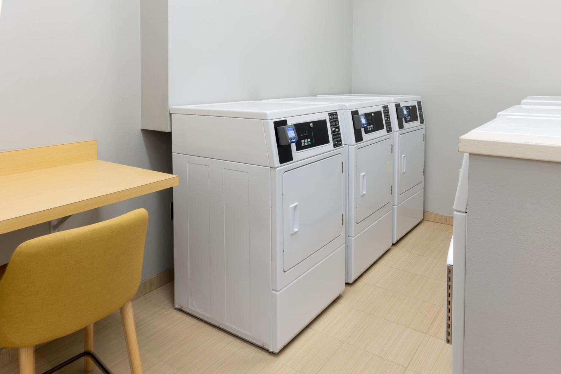 TownePlace Suites by Marriott Erie photo 27