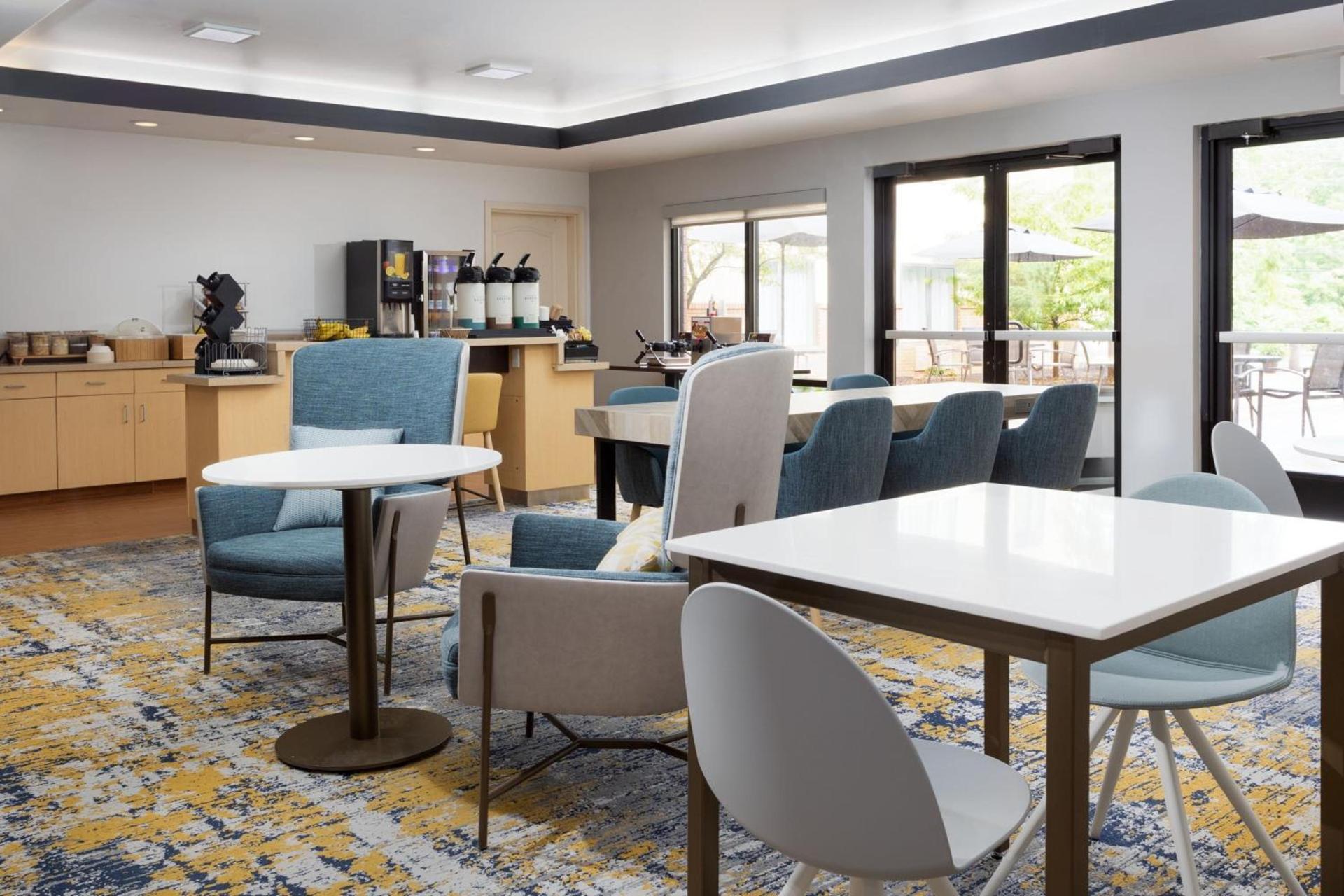 TownePlace Suites by Marriott Erie photo 31