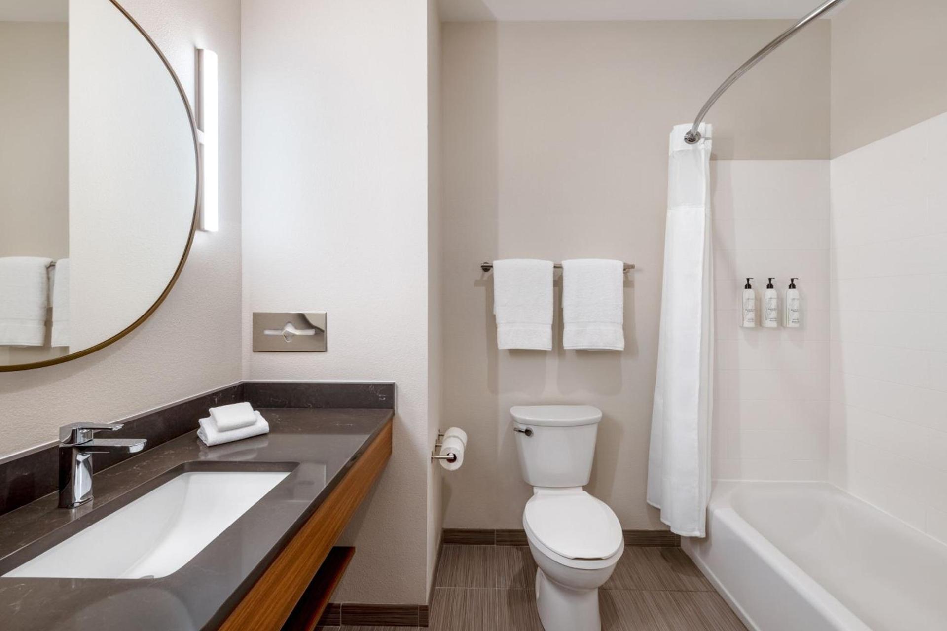 Fairfield Inn & Suites by Marriott Fort Walton Beach Hurlburt Area photo 31