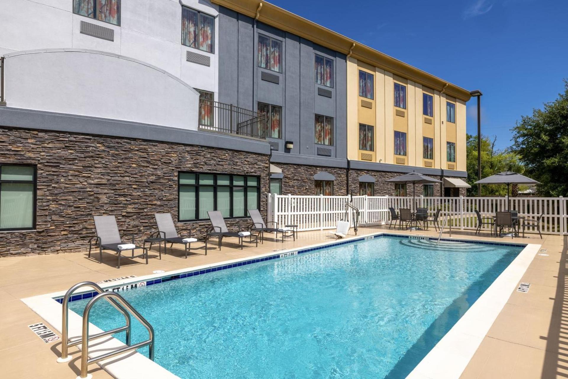 Fairfield Inn & Suites by Marriott Fort Walton Beach Hurlburt Area photo 15