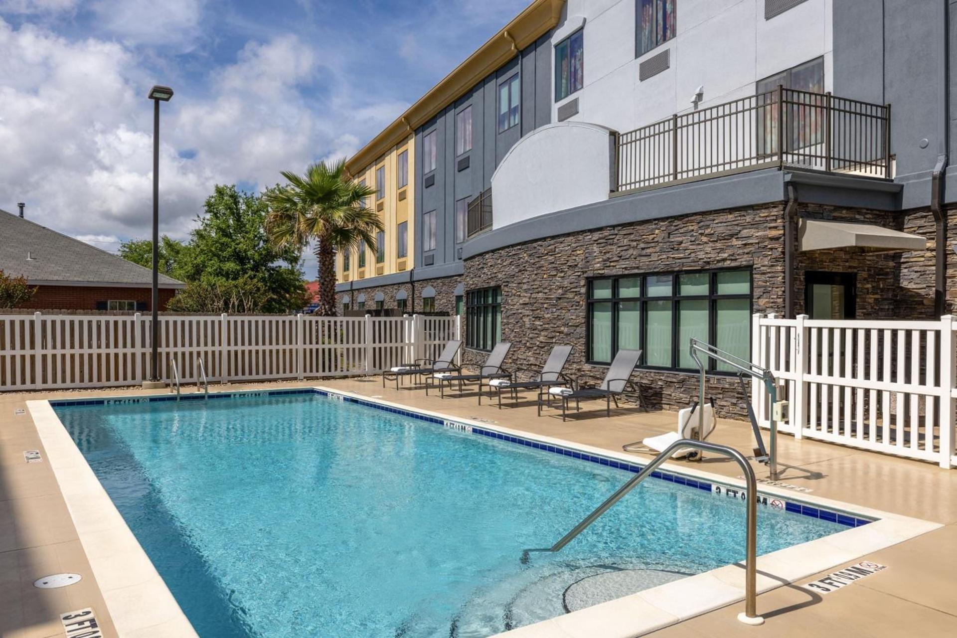 Fairfield Inn & Suites by Marriott Fort Walton Beach Hurlburt Area photo 9