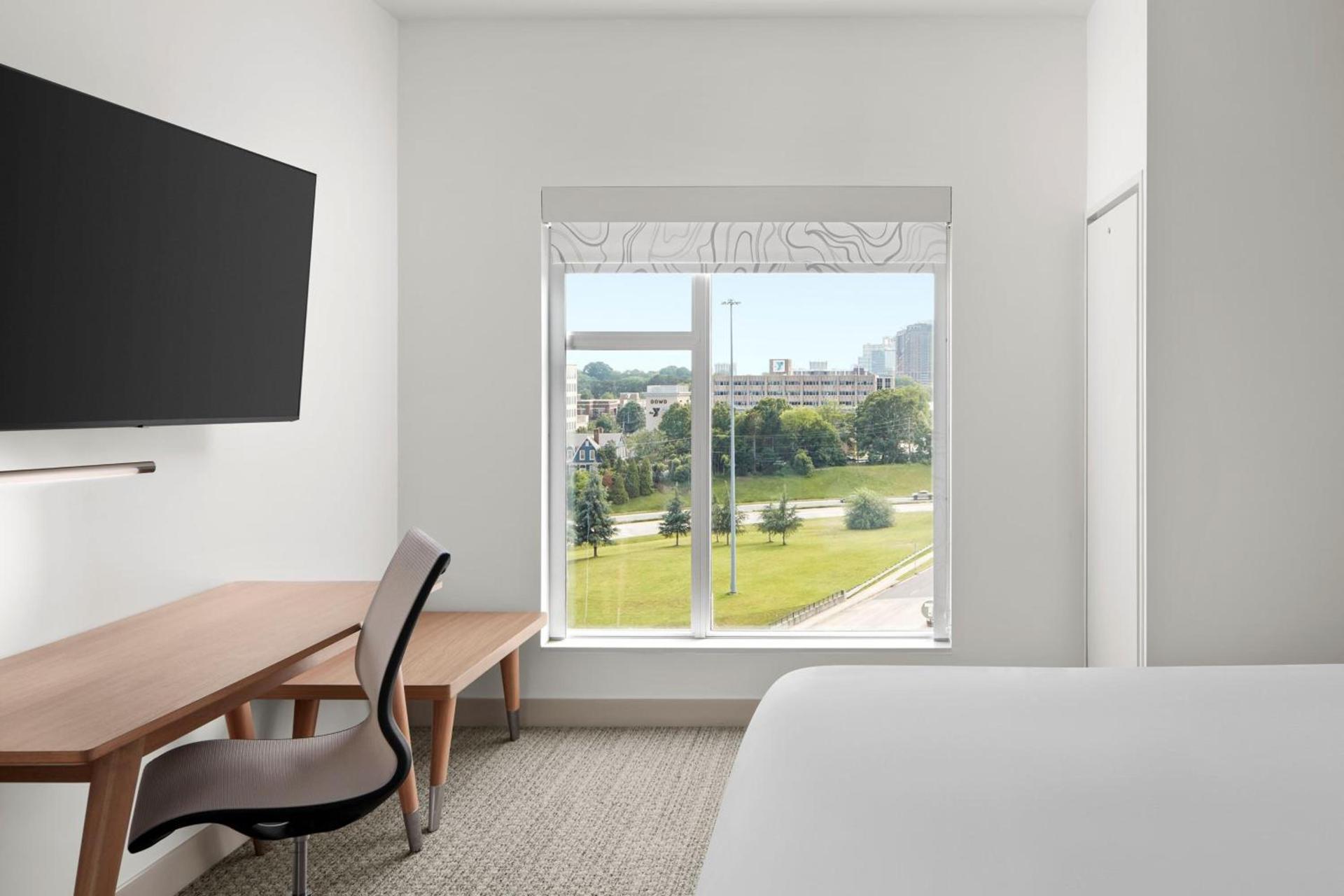 Element by Marriott Charlotte Uptown photo 15