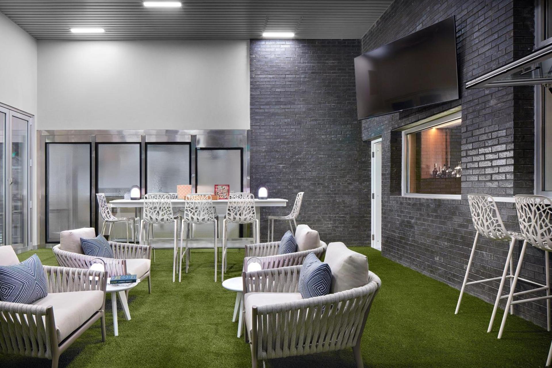 Element by Marriott Charlotte Uptown photo 25