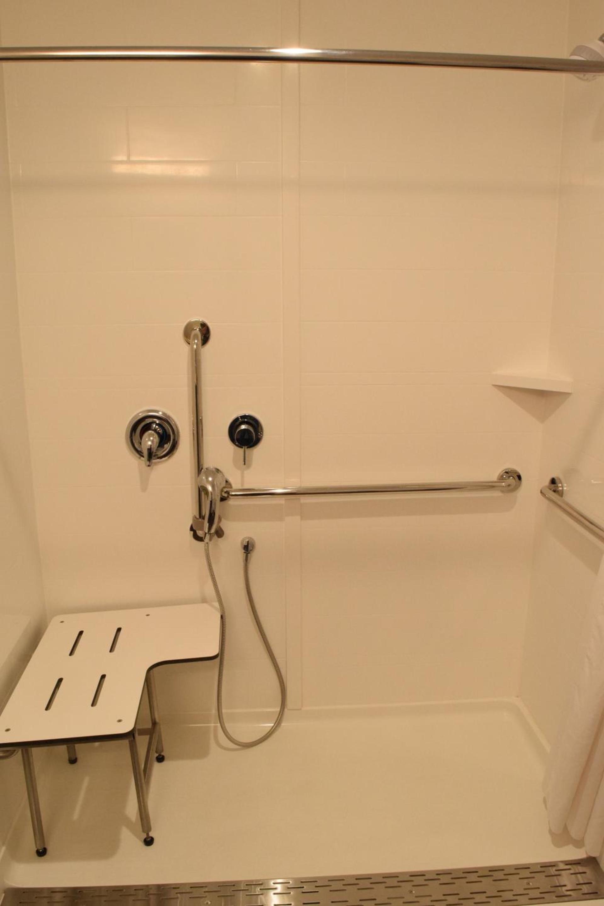 Hampton Inn Hamburg photo 21