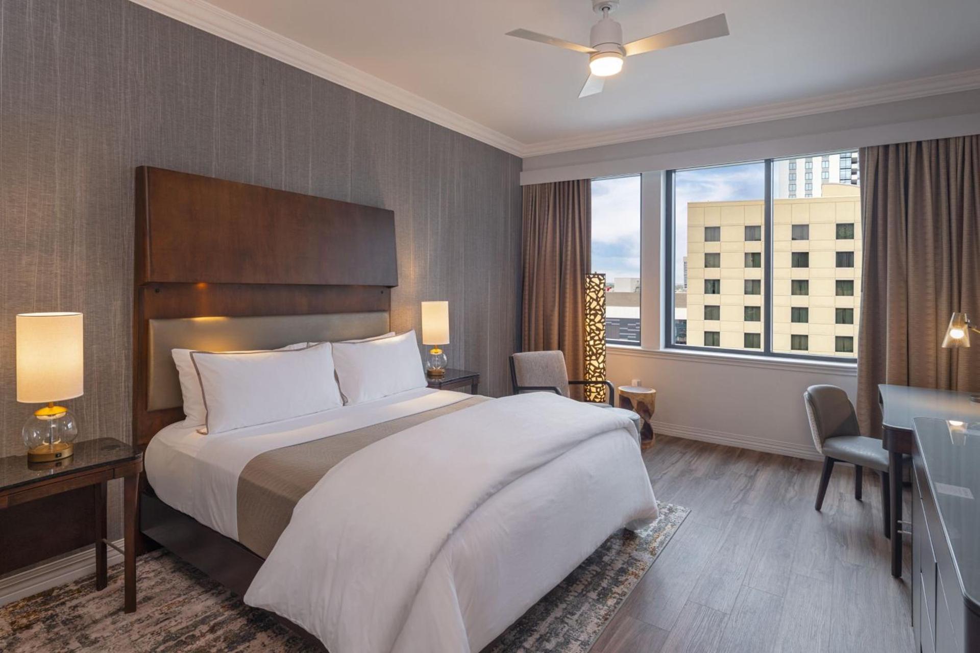 The Westin Houston Downtown photo 7