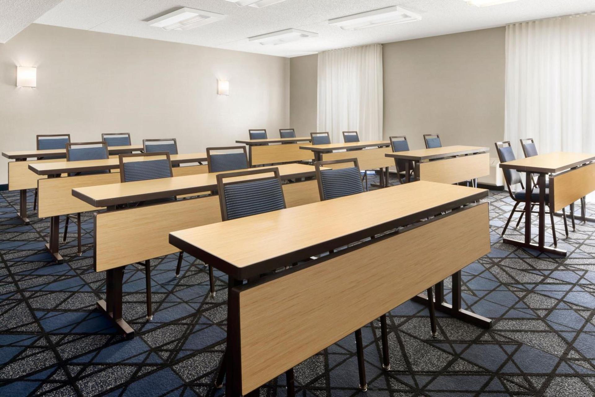 Courtyard by Marriott Little Rock West photo 82