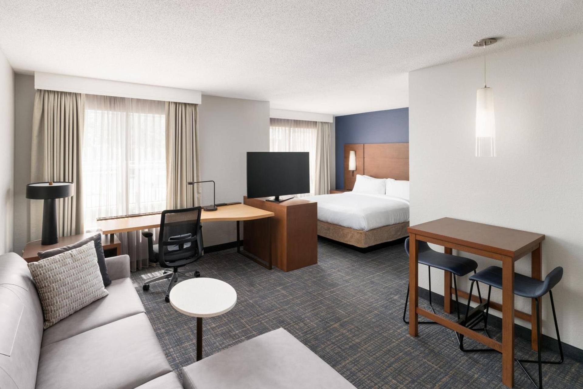 Residence Inn by Marriott Lakeland photo 9