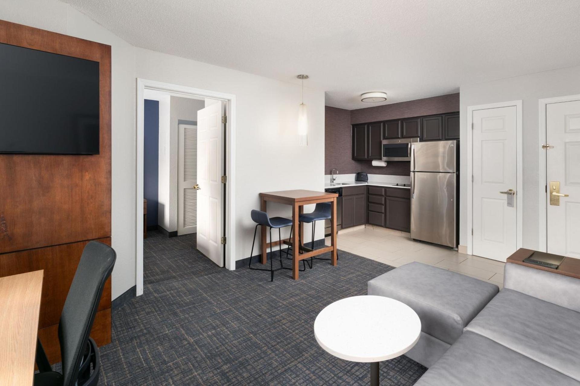 Residence Inn by Marriott Lakeland photo 10