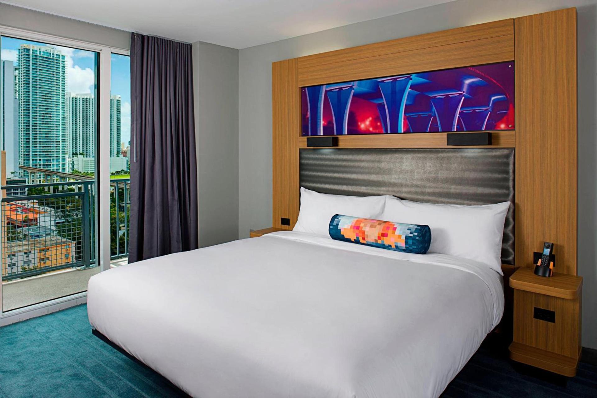 Aloft by Marriott Miami - Brickell photo 5