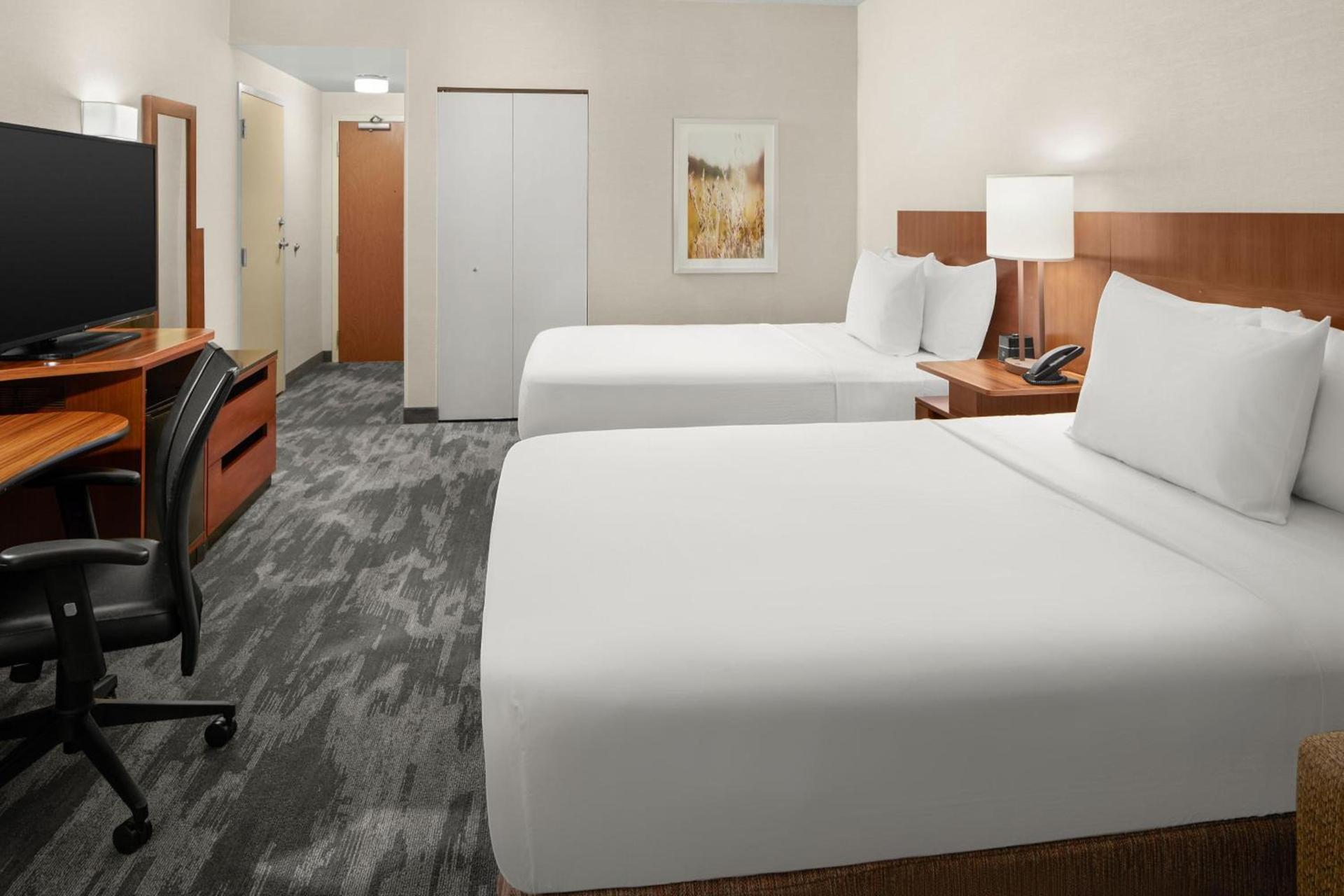 Fairfield Inn & Suites Columbus OSU photo 11