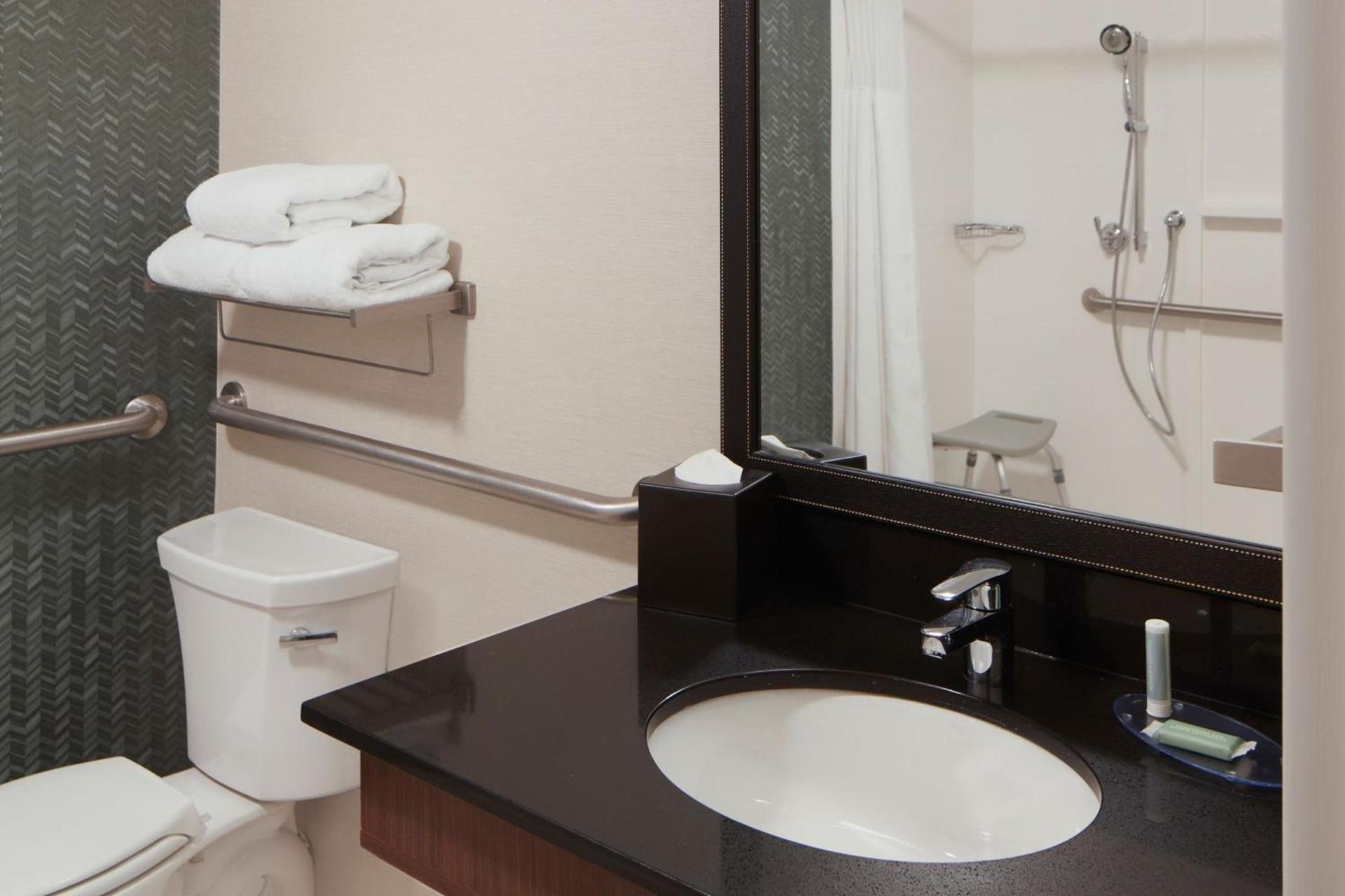 Fairfield Inn & Suites Columbus OSU photo 17