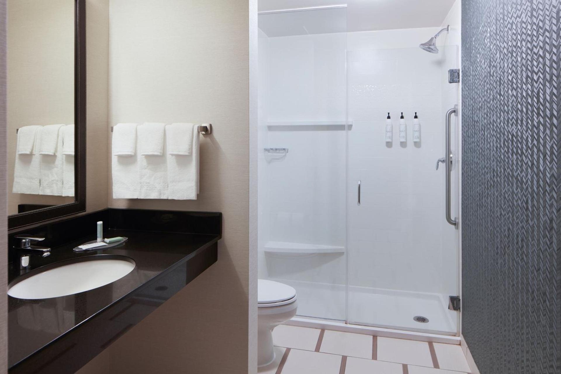 Fairfield Inn & Suites Columbus OSU photo 19