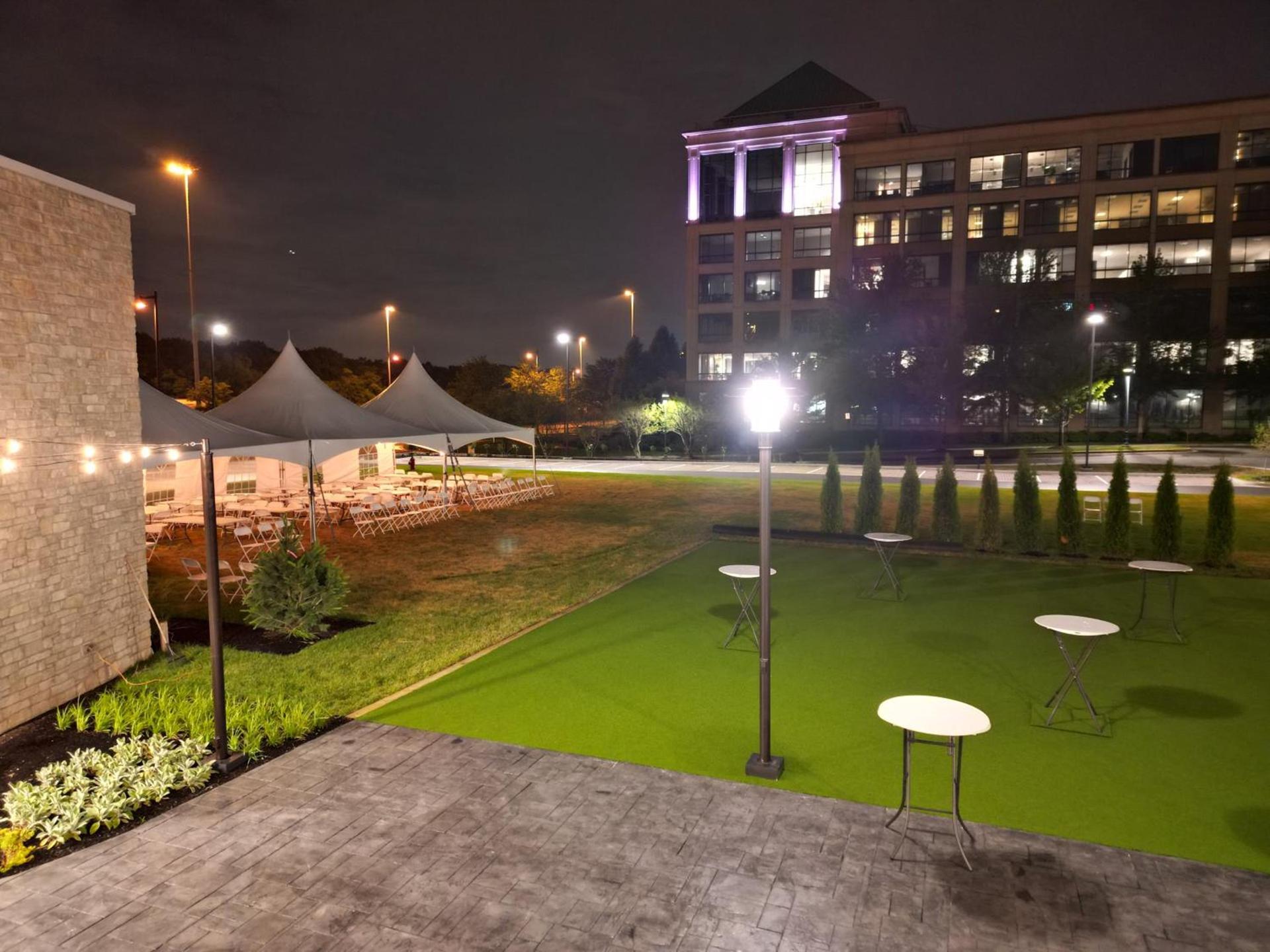 Holiday Inn Express & Suites Chicago Schaumburg, an IHG Hotel photo 36