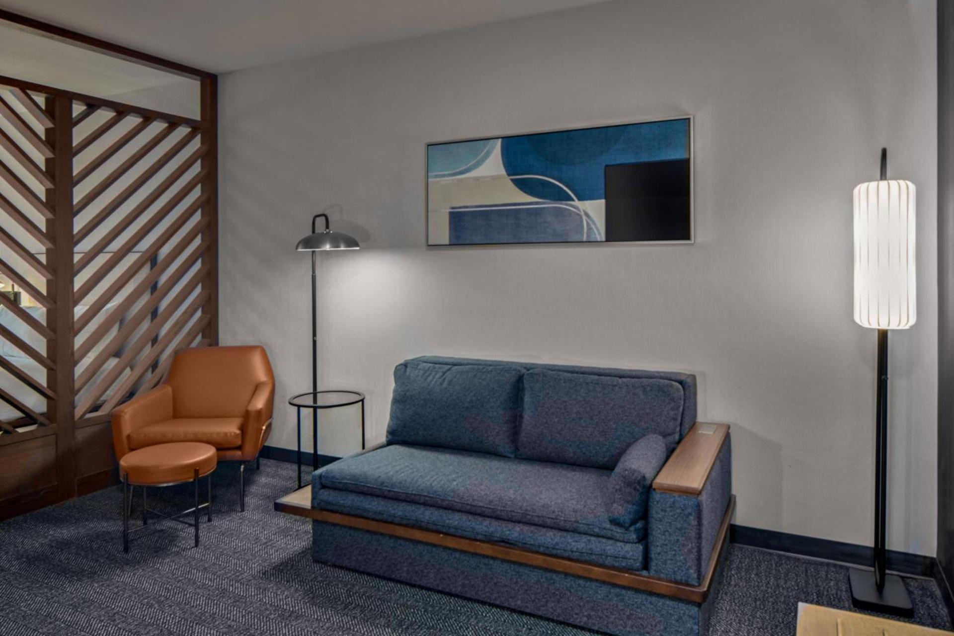 Courtyard by Marriott Jefferson City photo 7