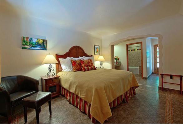 Los Arboles Hotel photo 33