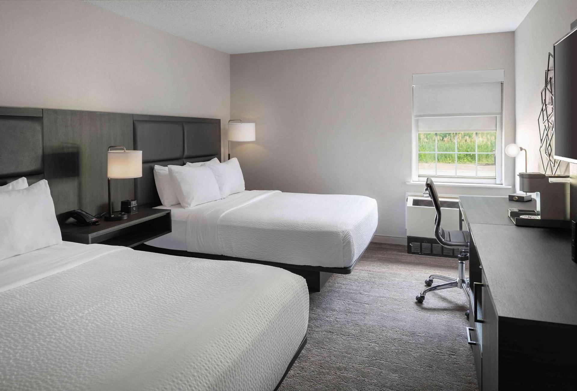 Holiday Inn Express St. Albans by IHG photo 17
