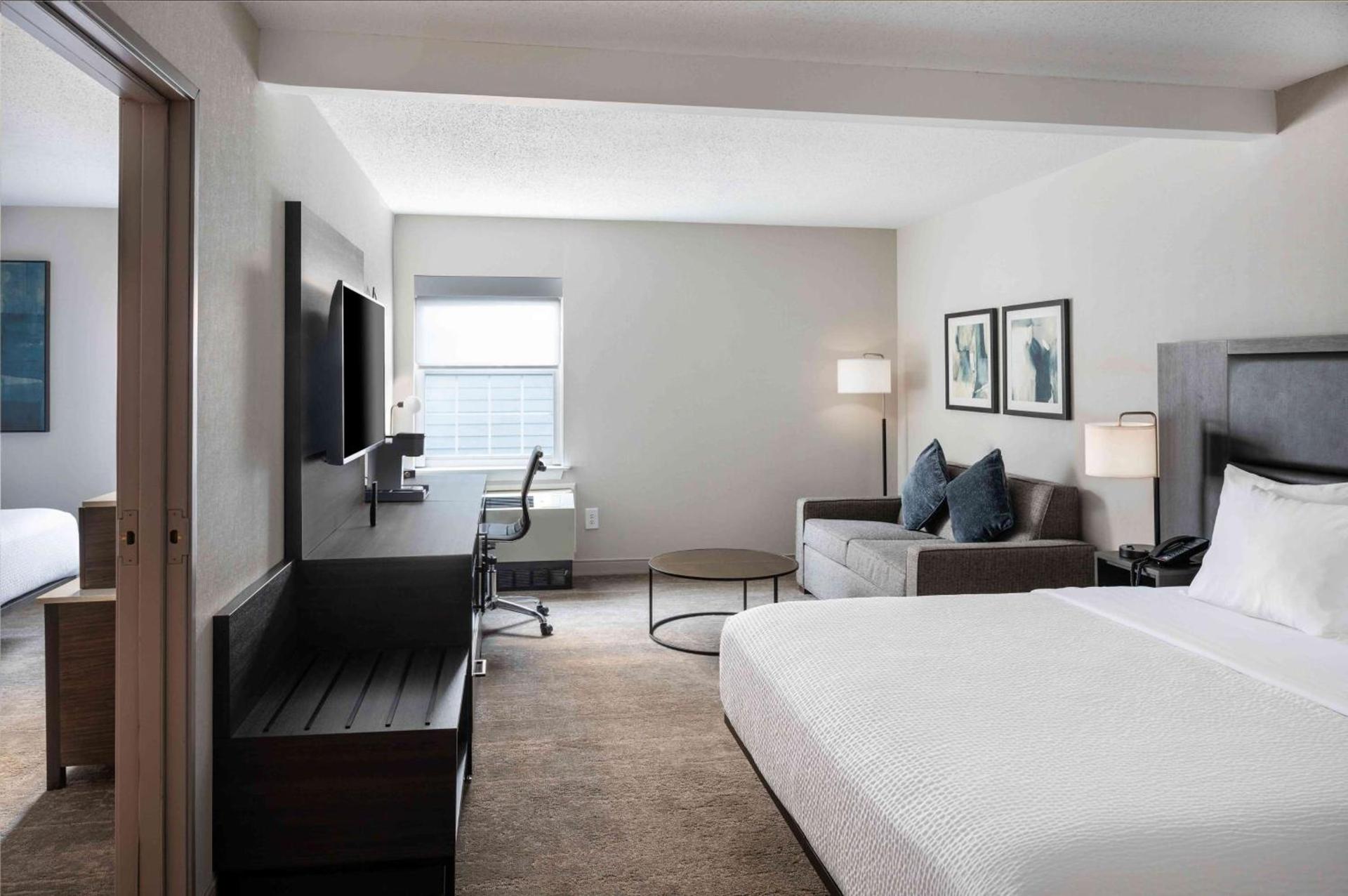 Holiday Inn Express St. Albans by IHG photo 20