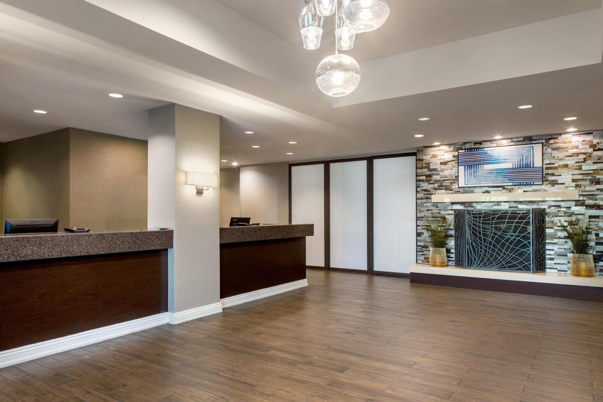 Residence Inn by Marriott Las Vegas Hughes Center photo 4