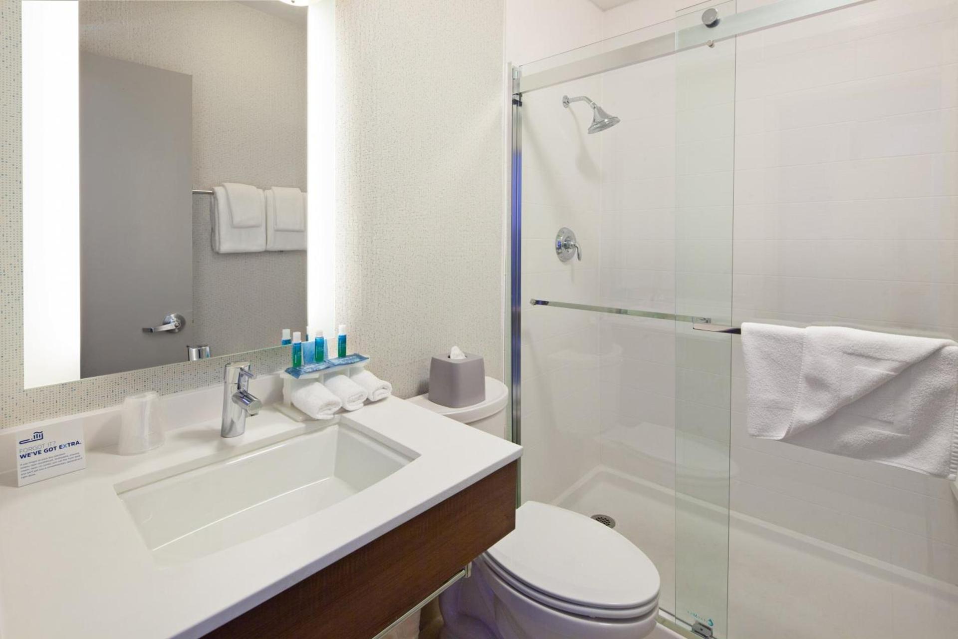 Holiday Inn Express Hotel & Suites San Diego-Escondido by IHG photo 39