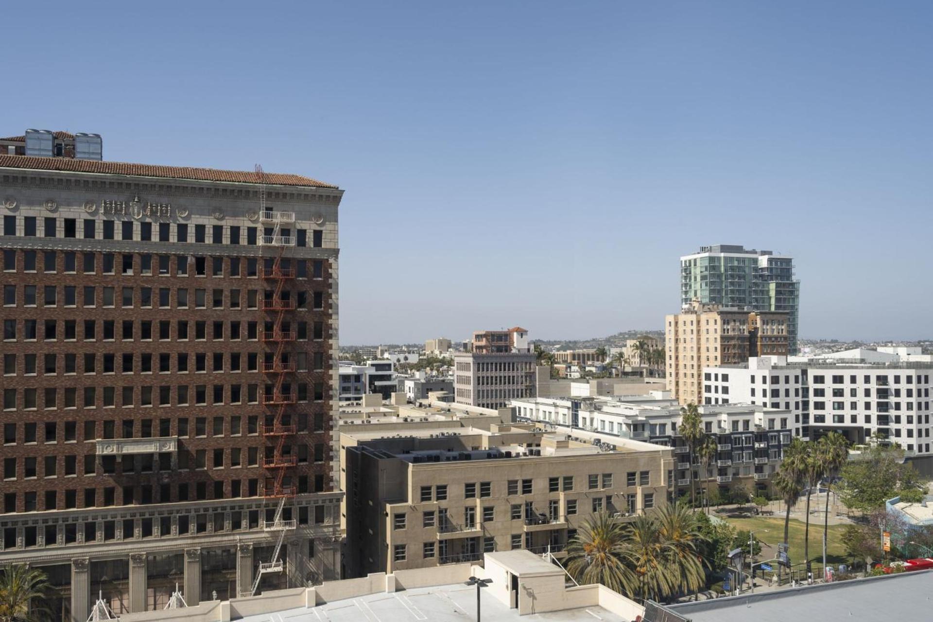 Marriott Long Beach Downtown photo 63