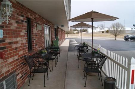 Twelve Oaks Inn photo 19