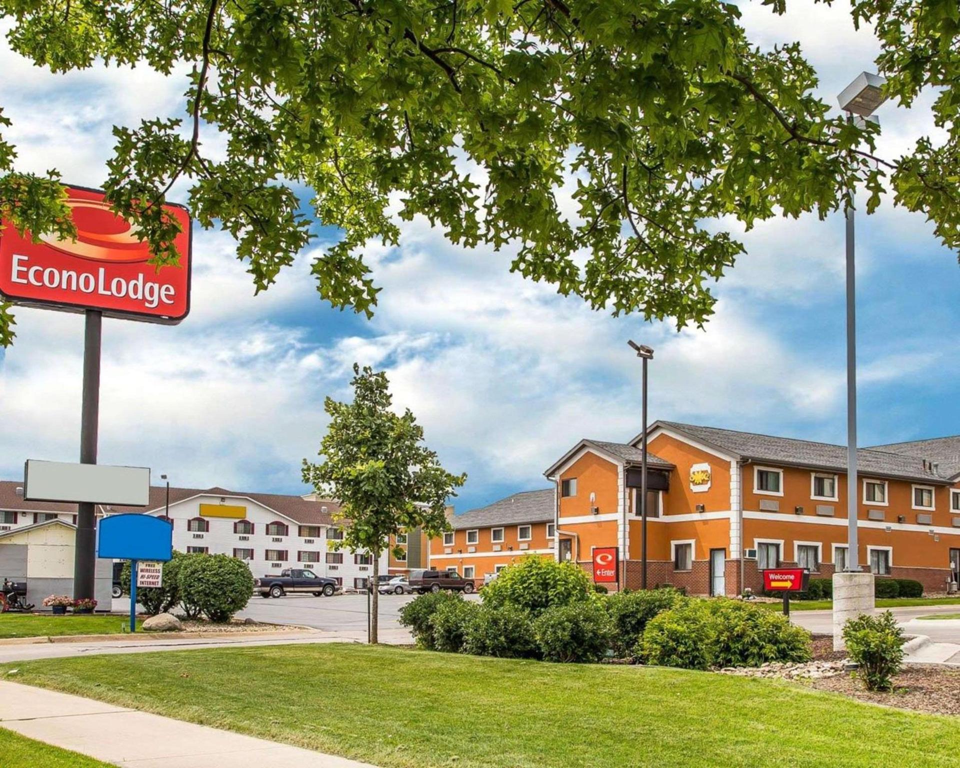Econo Lodge Cedar Rapids South photo 4