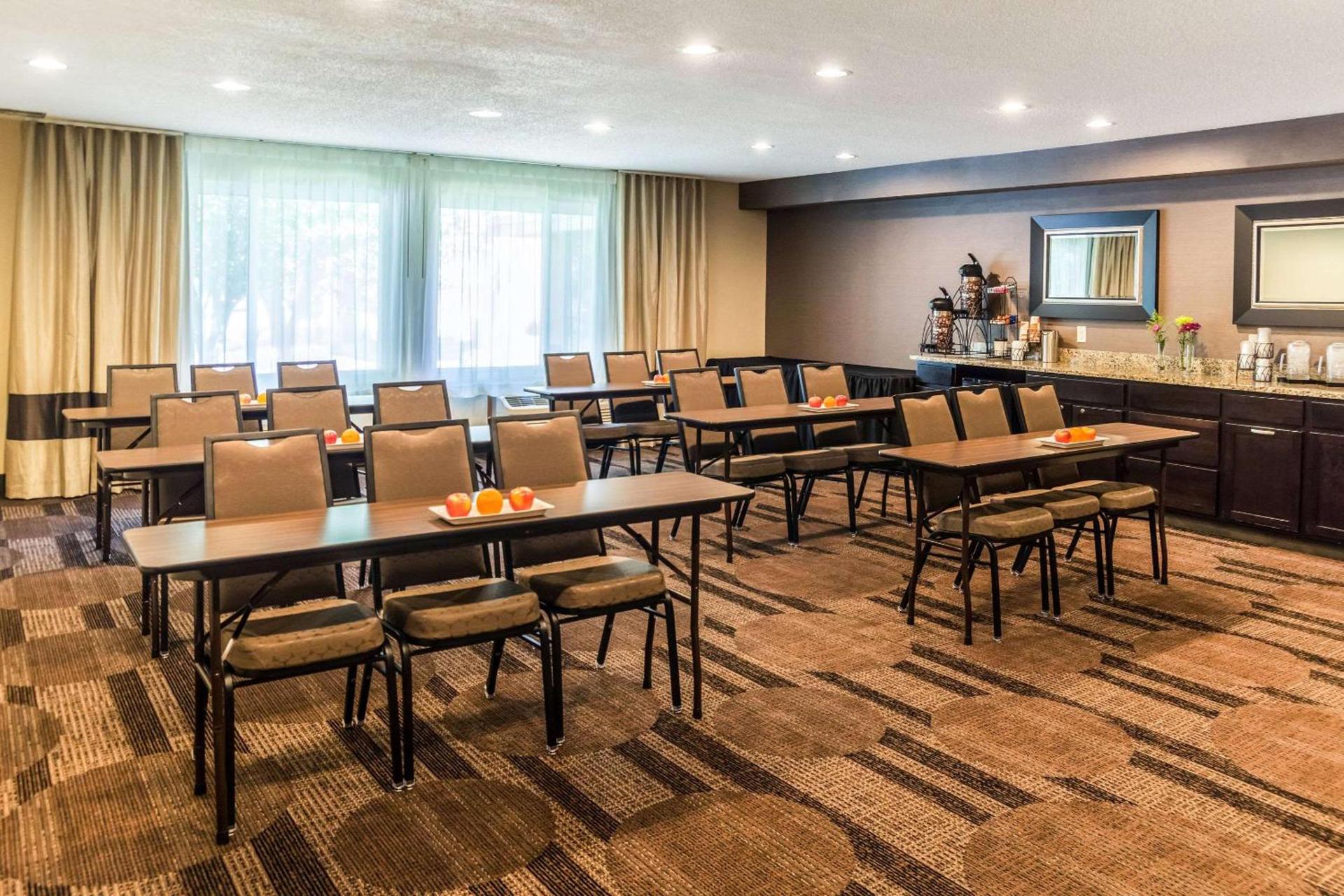 Comfort Inn Duluth West photo 36