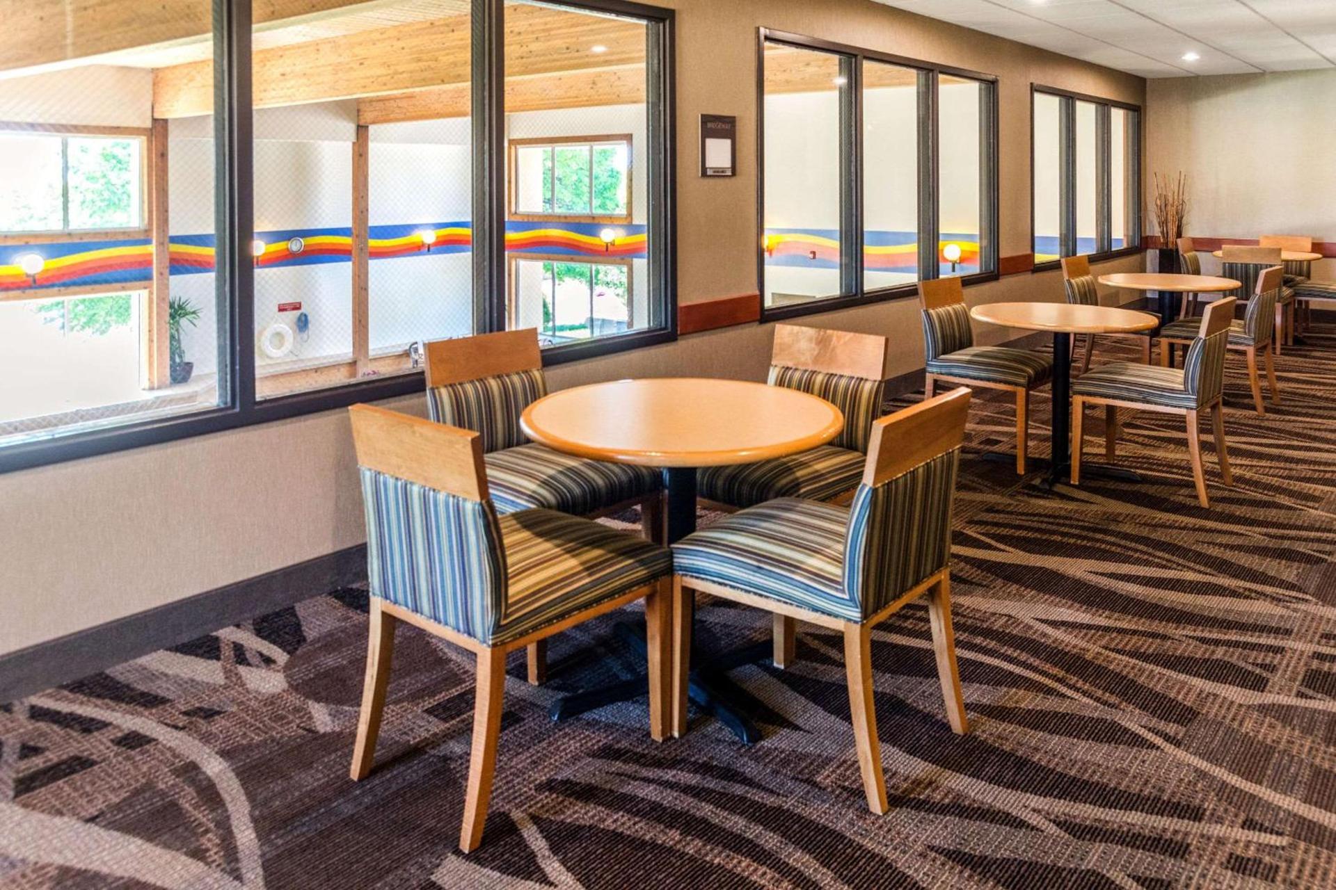 Comfort Inn Duluth West photo 46