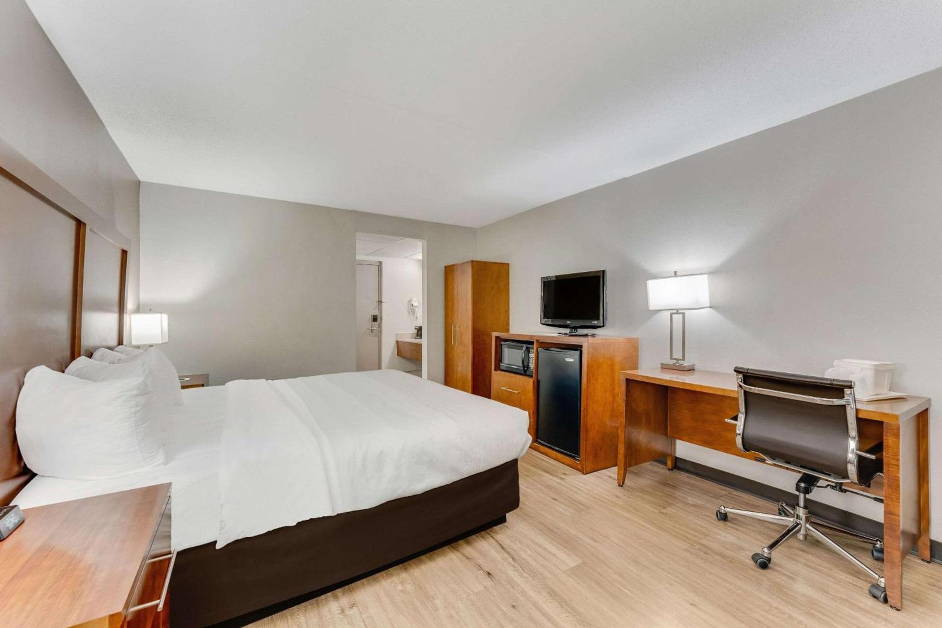 Quality Inn Easton photo 11