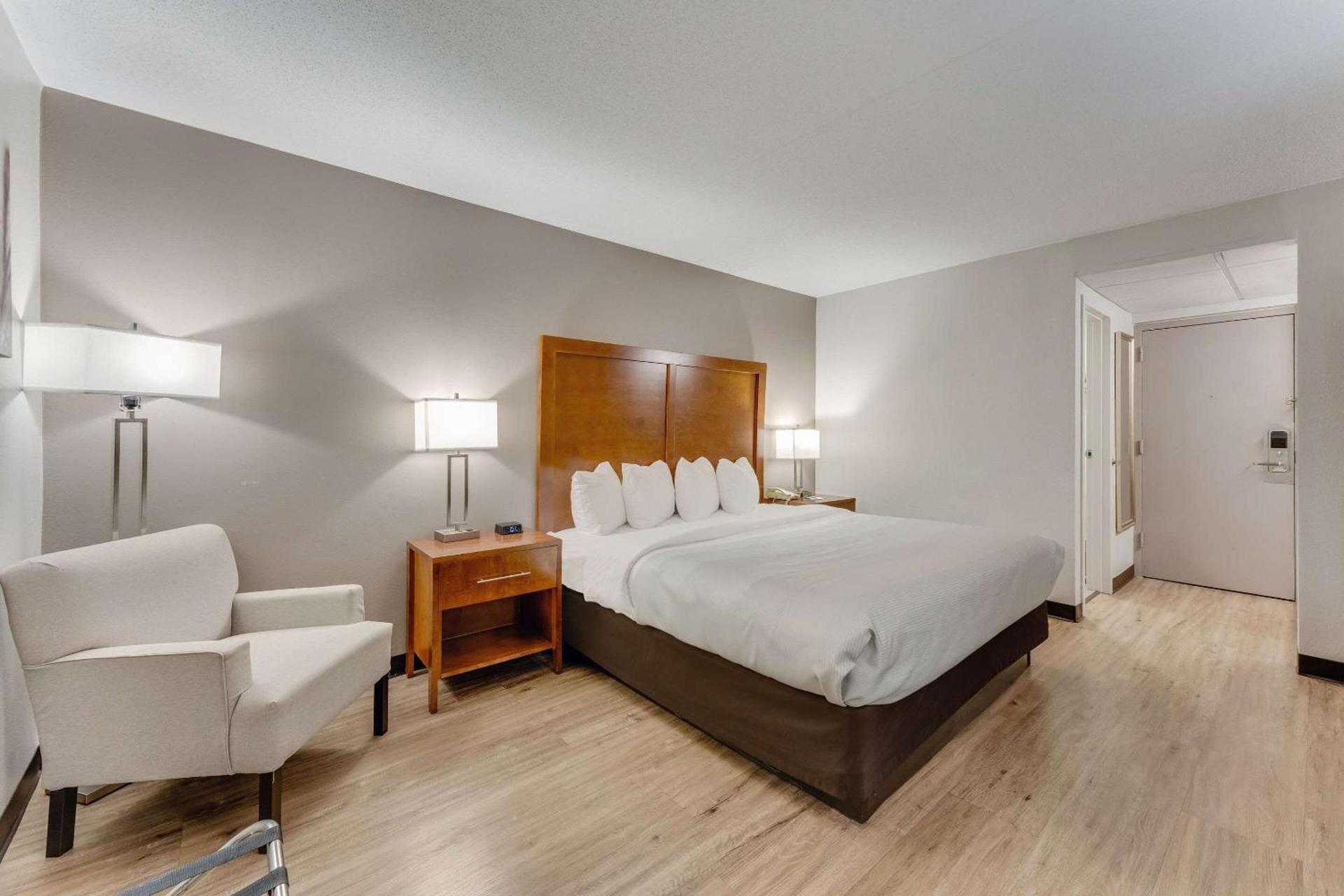 Quality Inn Easton photo 10