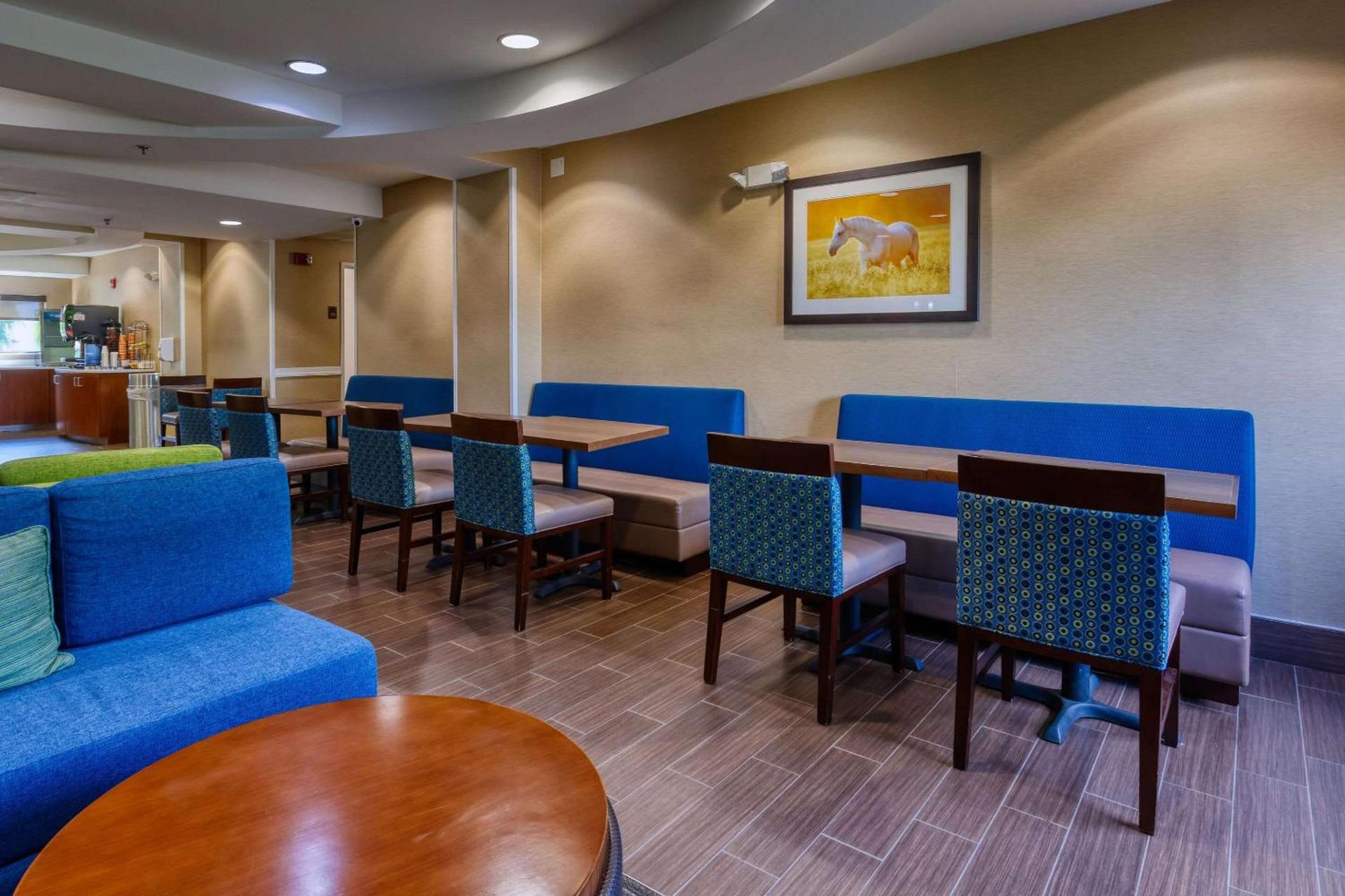 Comfort Inn & Suites Shepherdsville - Louisville South photo 15