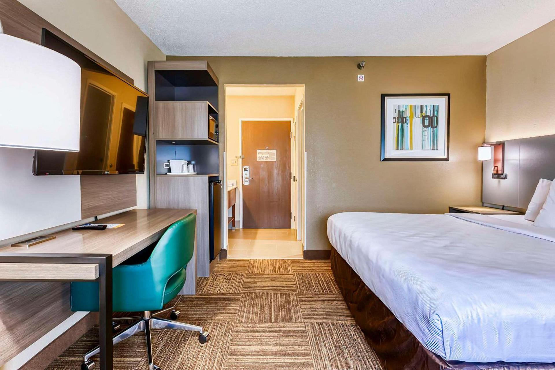Comfort Inn & Suites Shepherdsville - Louisville South photo 33