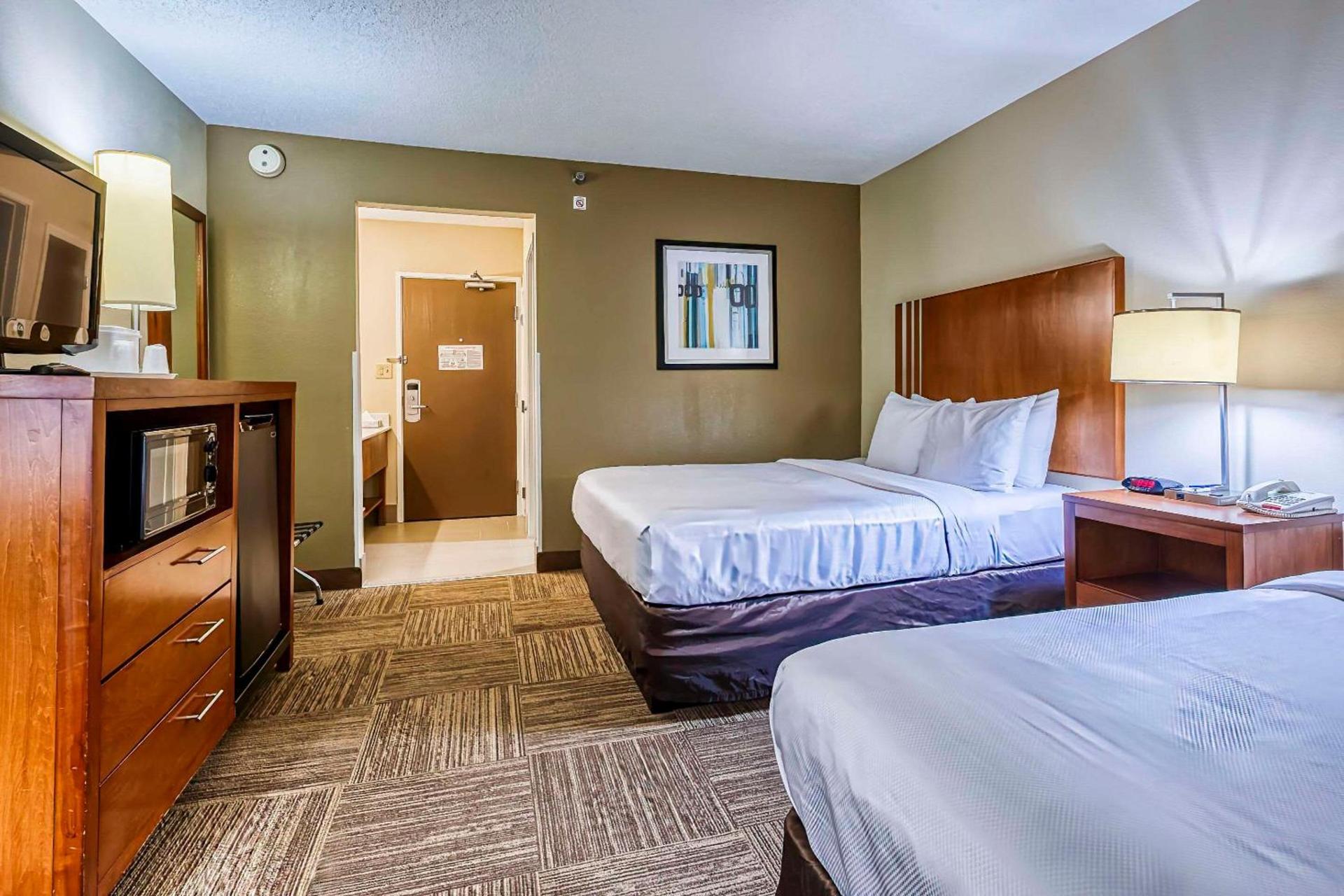 Comfort Inn & Suites Shepherdsville - Louisville South photo 40
