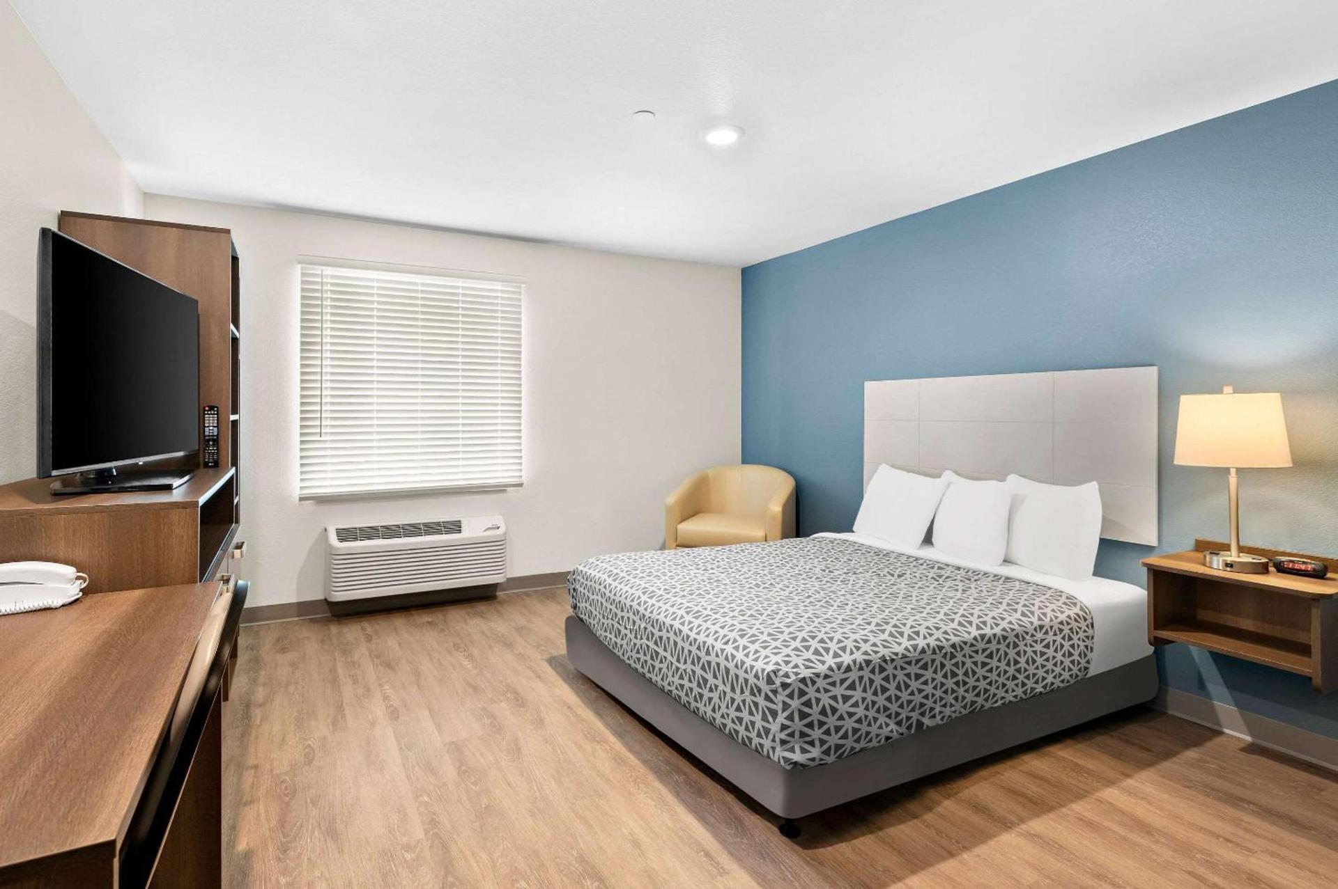 WoodSpring Suites Indio - Coachella Valley photo 6