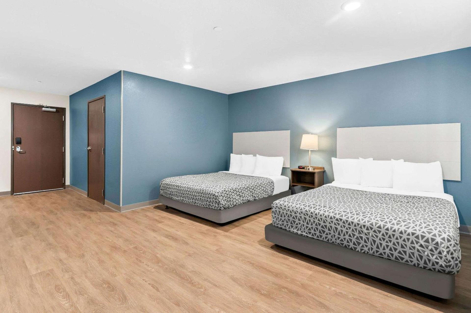 WoodSpring Suites Indio - Coachella Valley photo 10