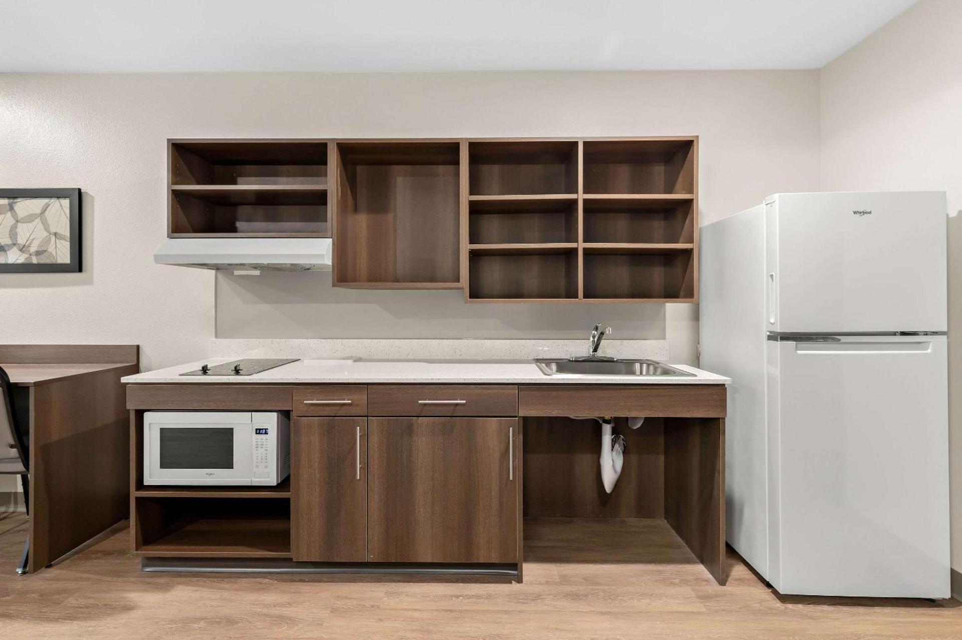 WoodSpring Suites Indio - Coachella Valley photo 12