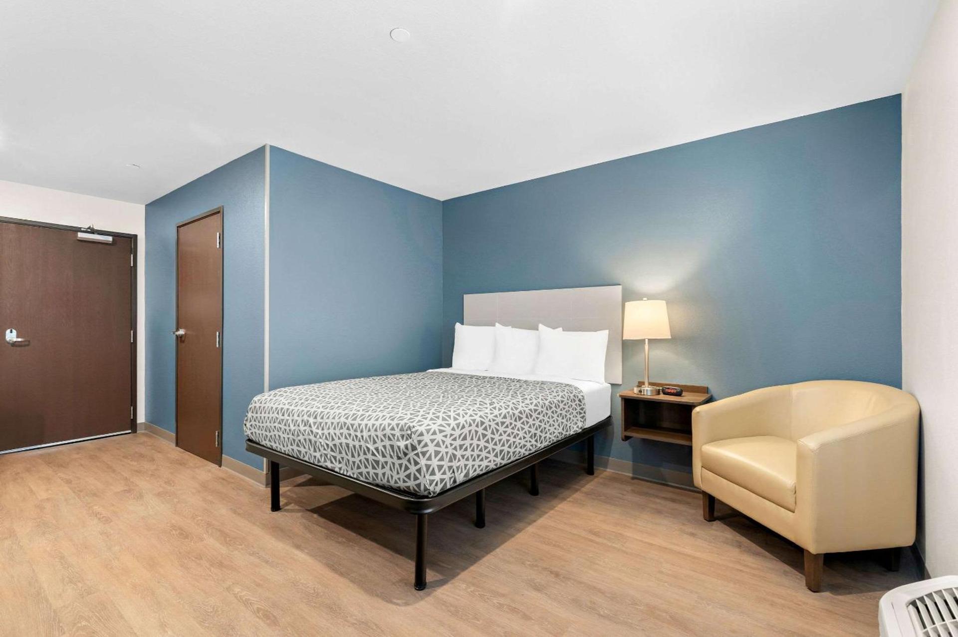 WoodSpring Suites Indio - Coachella Valley photo 20