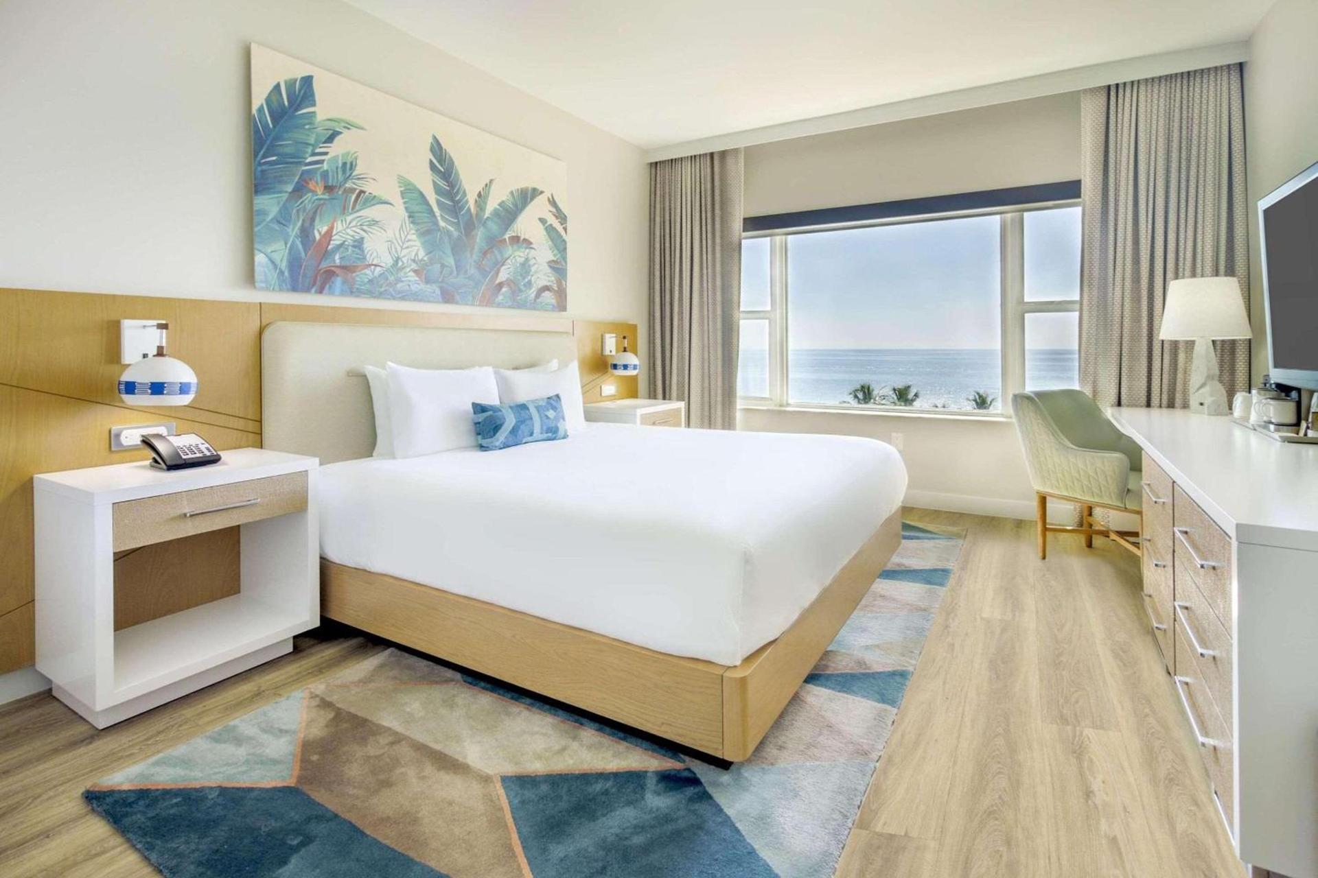 Radisson Resort Miami Beach photo 9