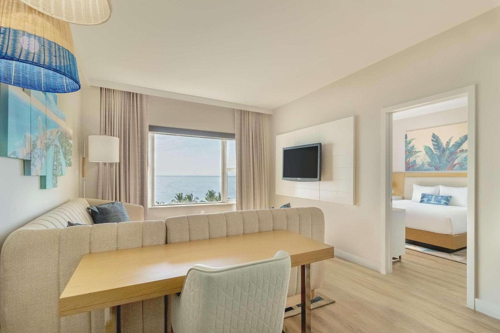 Radisson Resort Miami Beach photo 31